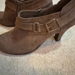 Elegant Brown Heeled Ankle Booties